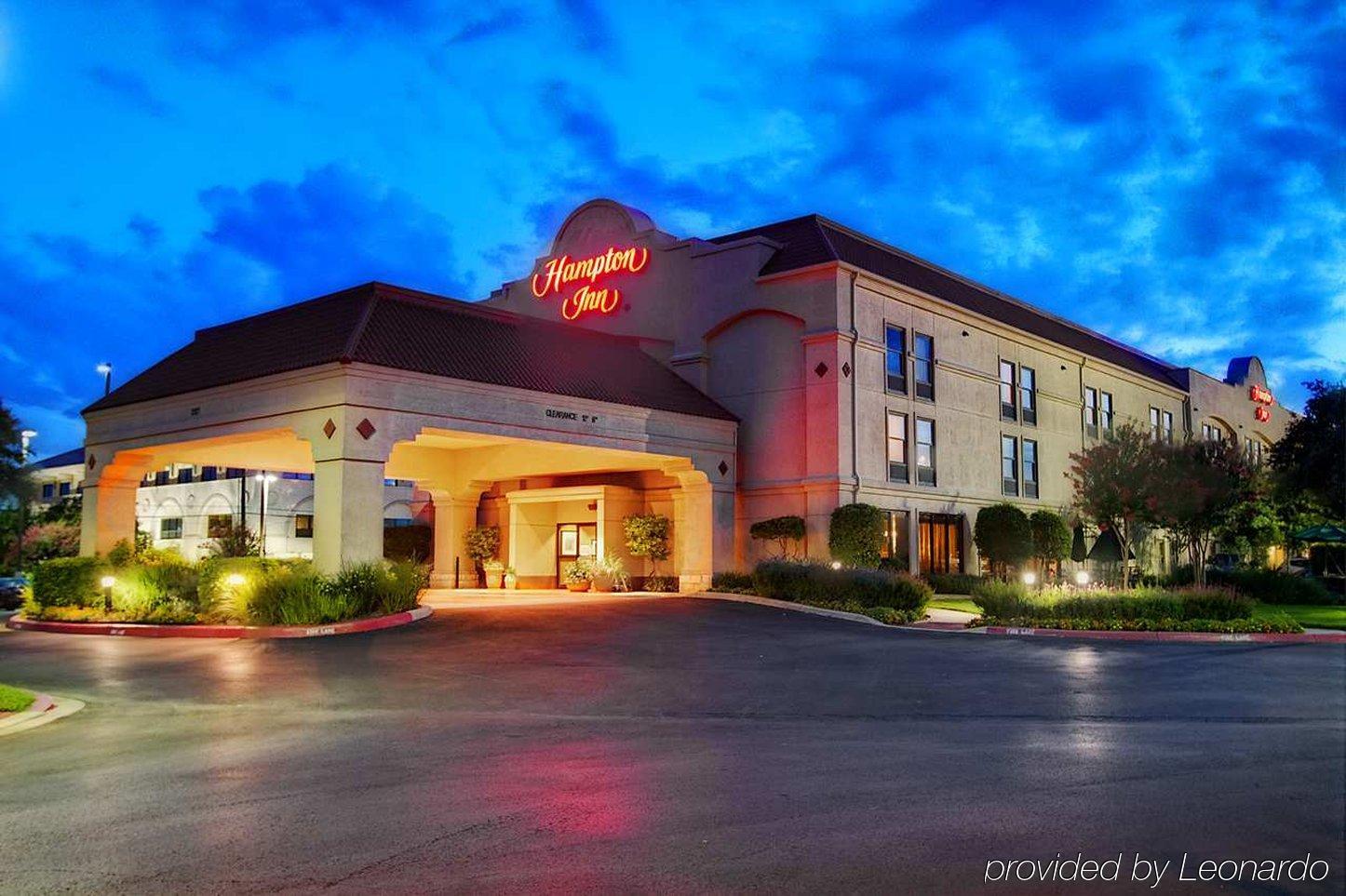 Hampton Inn San Antonio Stone Oak Exterior foto