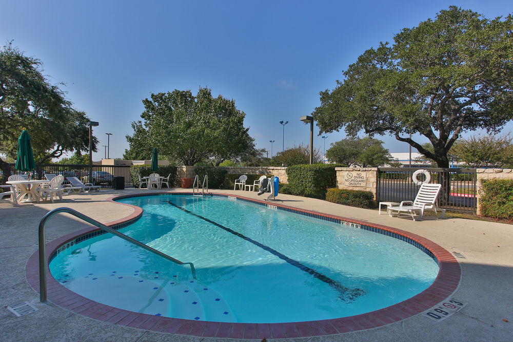 Hampton Inn San Antonio Stone Oak Exterior foto